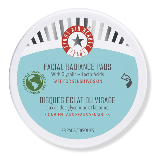 FIRST AID BEAUTY - Travel Size Facial Radiance Pads with Glycolic + Lactic Acids